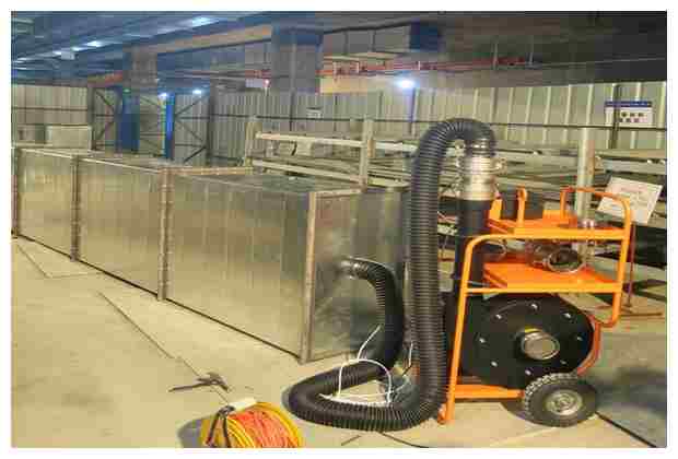 鍋烘菜合蓄水渠管道清淤使用的時(shí)候需要注意什么