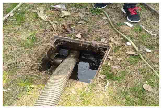 長哨營鄉(xiāng)東南溝村格柵溝清理的方案