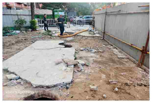 鐵釘下水道堵塞怎么辦