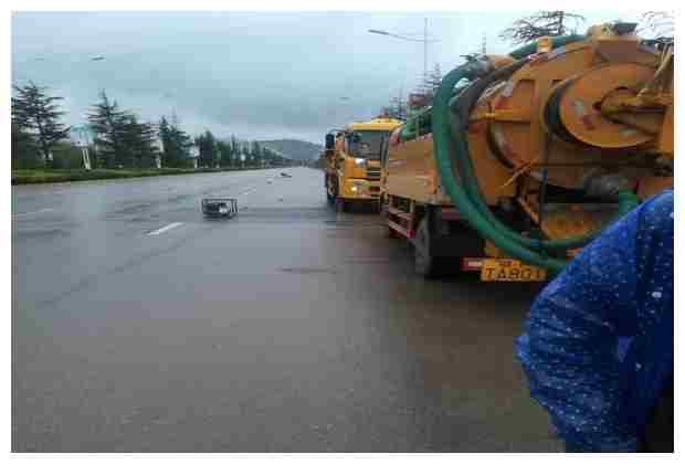 糖耳朵糞坑渠管道清淤一般會(huì)怎么收費(fèi)