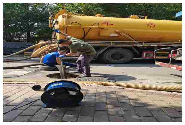 李遂鎮(zhèn)吸糞車抽污水井選擇的重要性